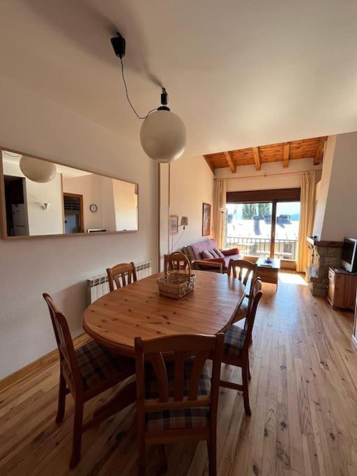 Apartamento Margalida En Cerler, Pirineo Huesca Экстерьер фото